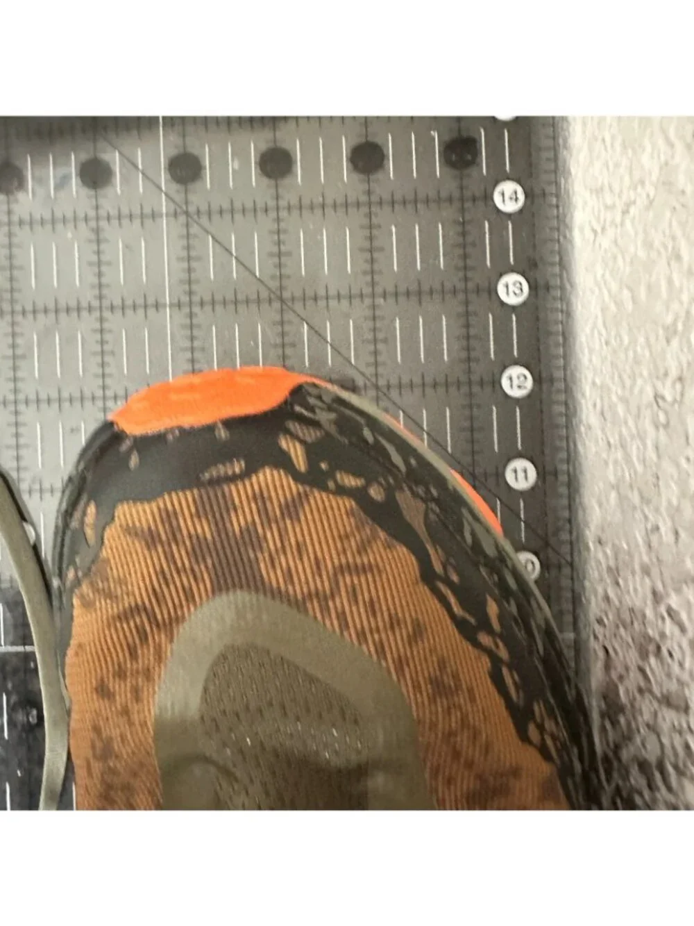 Hoka One One Speedgoat 6 Men Size 10D 1147791-AQL Antique Olive Squash Shoes